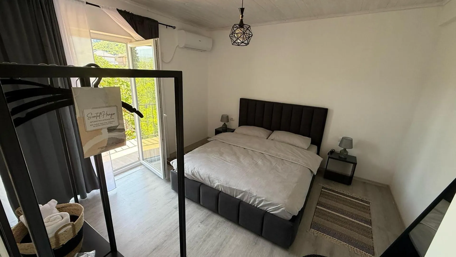 Guest house Shtepia Me Lule Hotel Permet